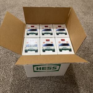 Hess Emergency Truck 1996 Mint In Original Box. Lot Of 6 New In New Factory Box
